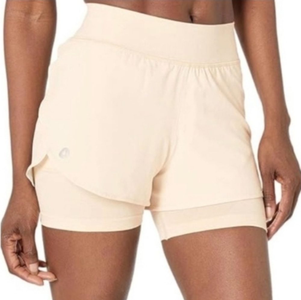 SmartWool Intraknit Shorts Size S Almond
